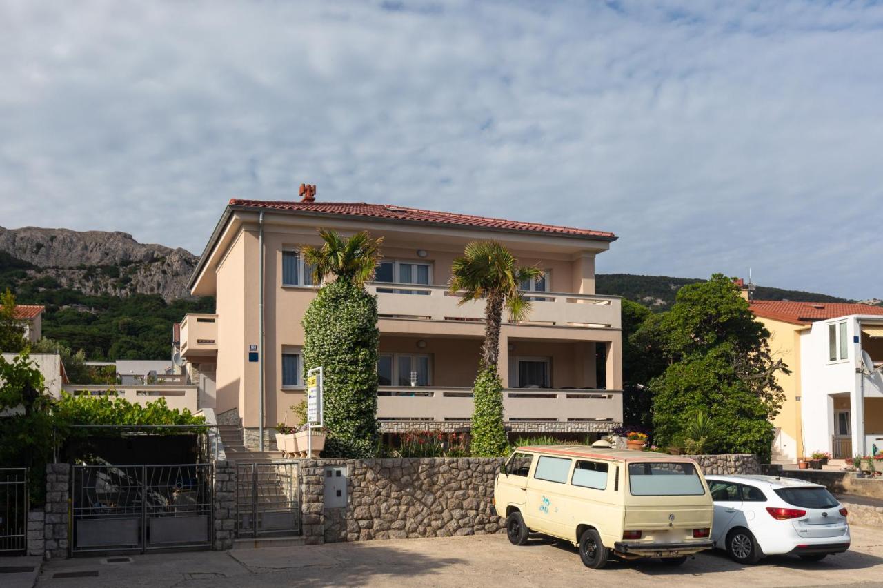 Villa Nina Baska Luaran gambar